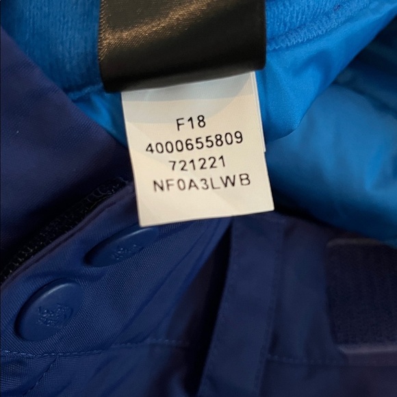 The North Face Womens Sally
Insulated Pants in blue | size Large - Picture 7 of 7